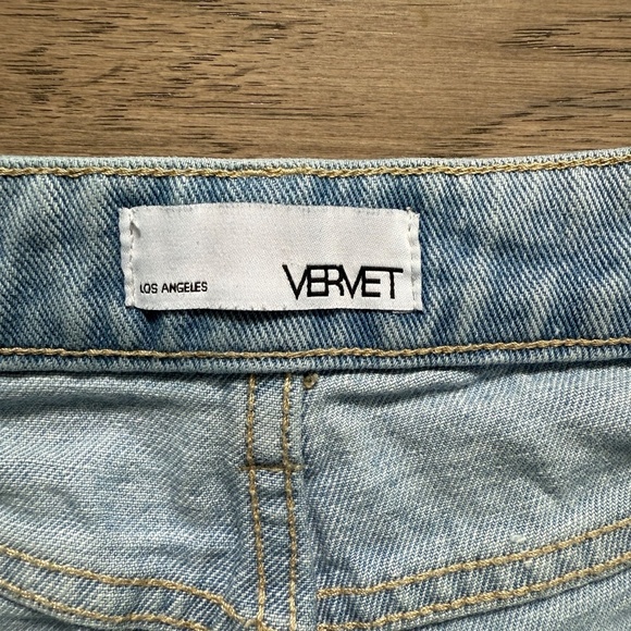 VERVET | Size 25 | Super High Rise Distressed Crop Straight Jeans (Light Blue) - Picture 6 of 9